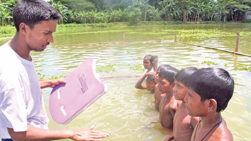 Bangladeshi bath