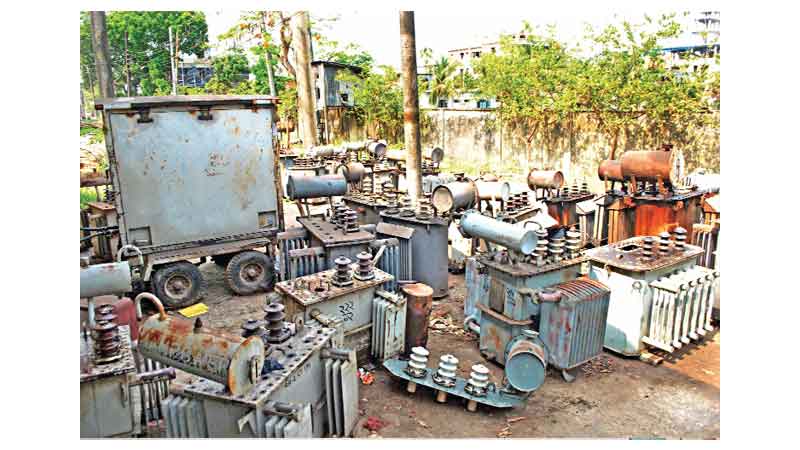 Faulty transformers leave Barisal powerless