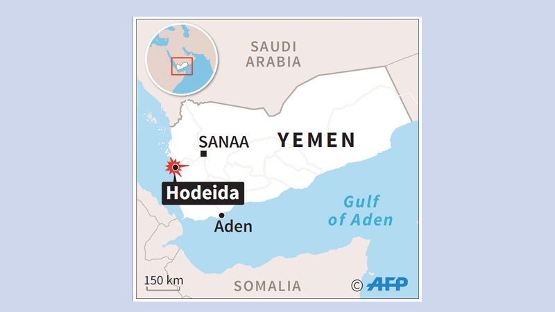 15 civilians dead in strikes on minibuses in Yemen