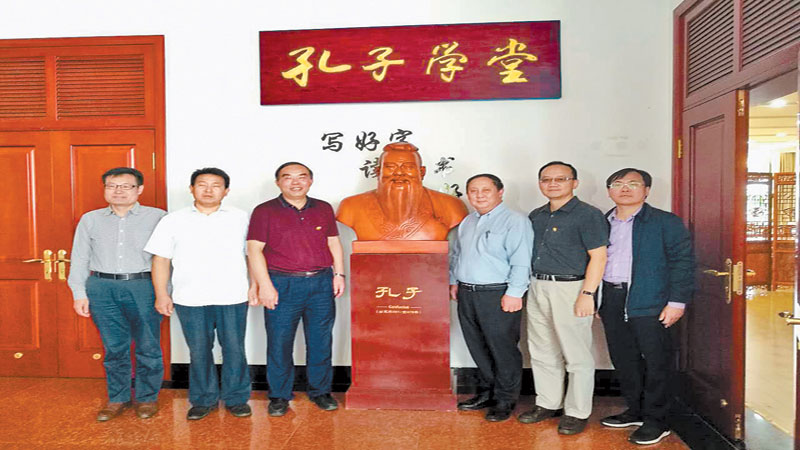 Yunnan launches open university Confucius classroom