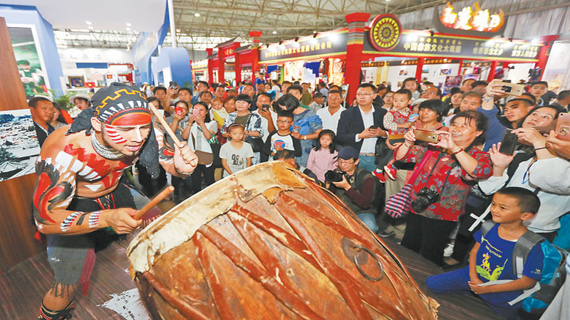 Yunnan Cultural Industry Expo kicks off