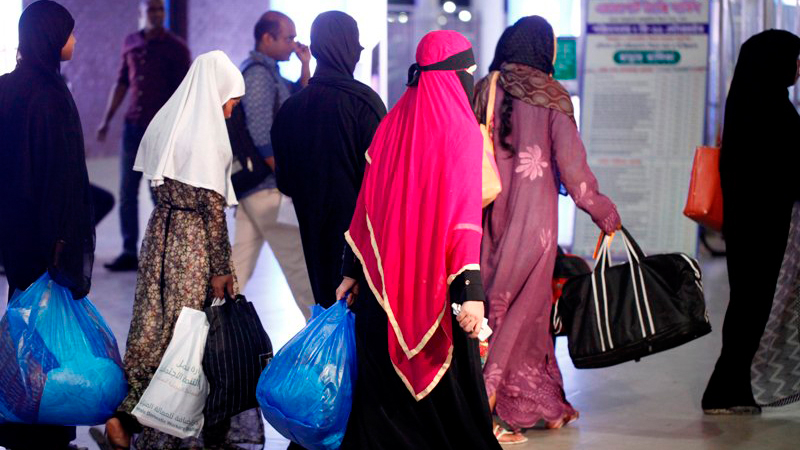 62 female workers return from Saudi Arabia