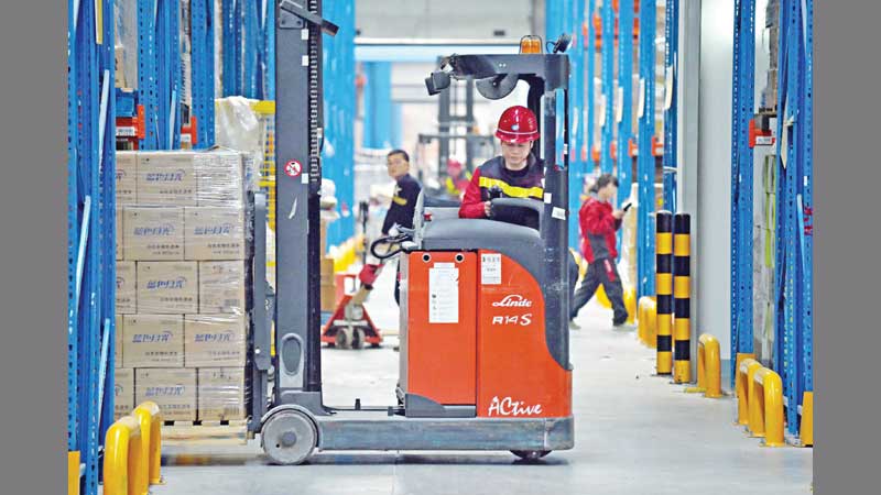 China markets rally after 
disappointing industrial data
