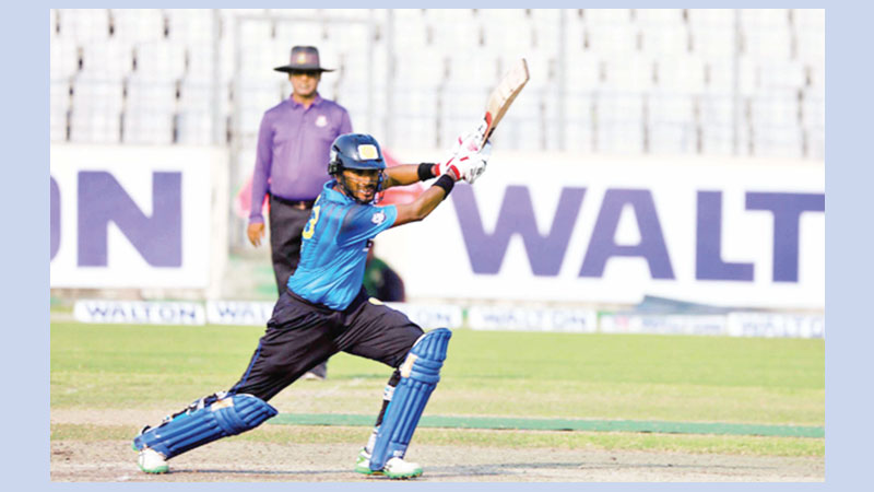 Abahani thump MSC to stay on top