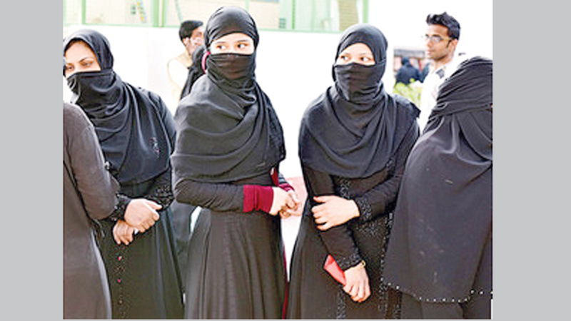 Abaya no longer mandatory for Saudi women   