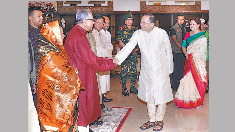 President greets Hindu community 