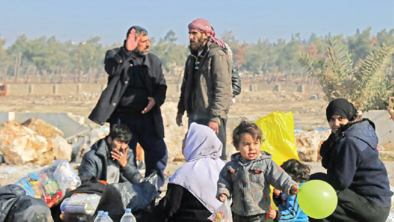 Thousands evacuated from Aleppo as UN eyes observers