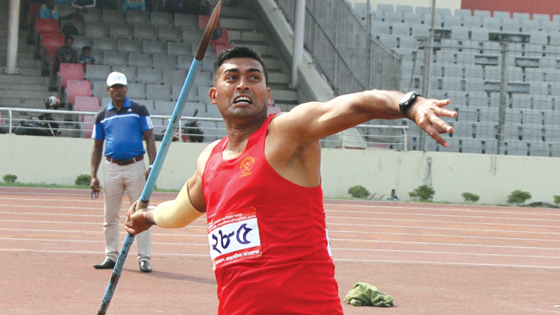 Army overtake Navy on second day 