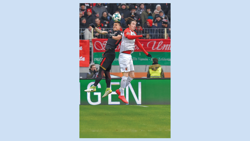 Augsburg deny Frankfurt chance to go second