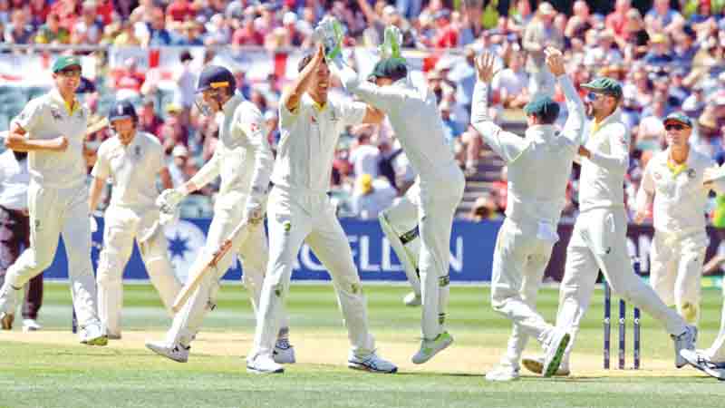 Starc, Hazlewood clean up England