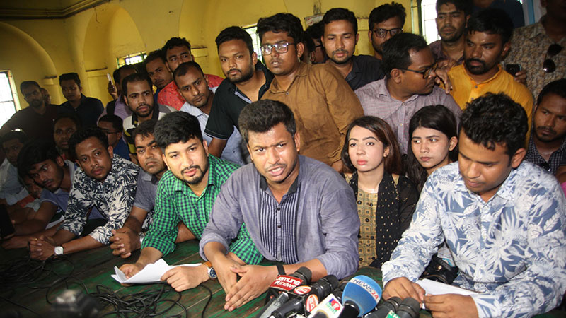 Disgruntled faction issues ultimatum