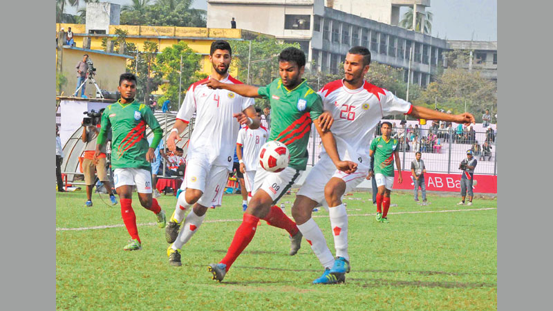 Bangladesh Olympic team 
fail to keep early lead