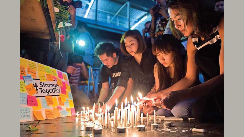 2nd Bangkok explosion hits pier