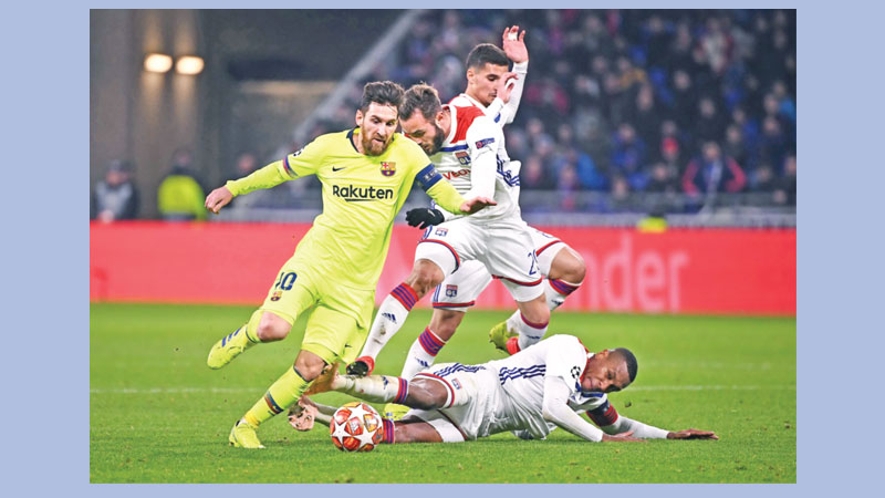 Barca, Lyon draw blank in first-leg
