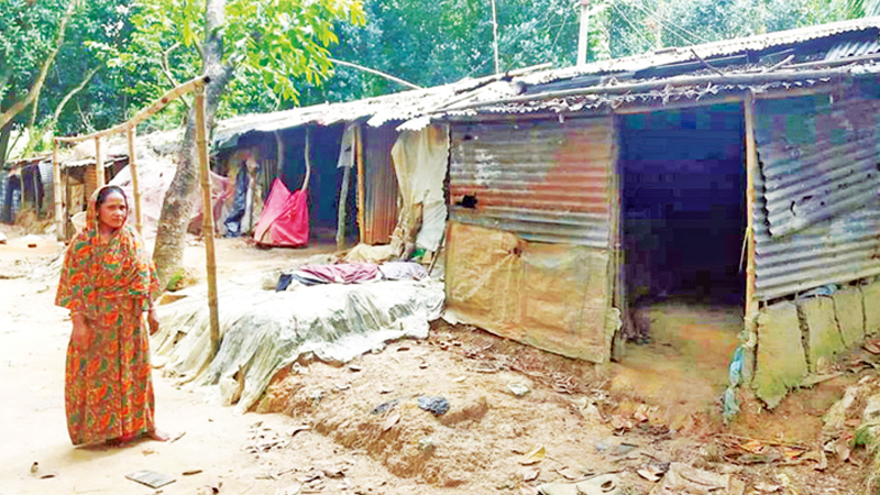 Houses lying unrepaired for long