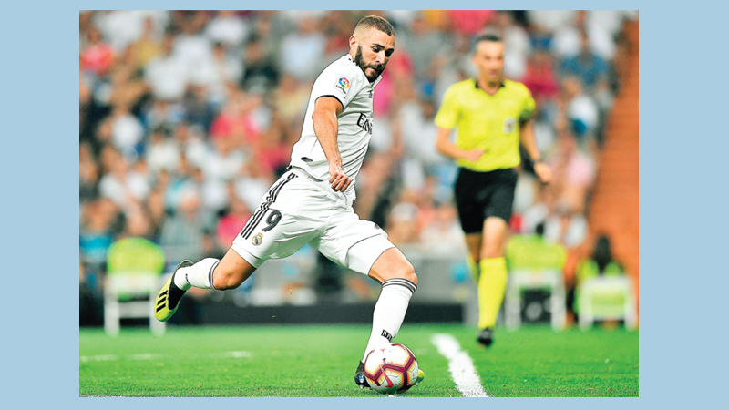 Benzema scores freely for Real