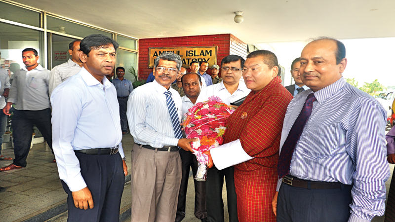 Bhutanese minister wants more collaboration with BRRI