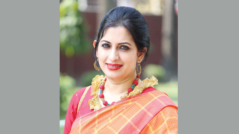 Bipasha Hayat writes two 
tele-dramas 
for coming Eid