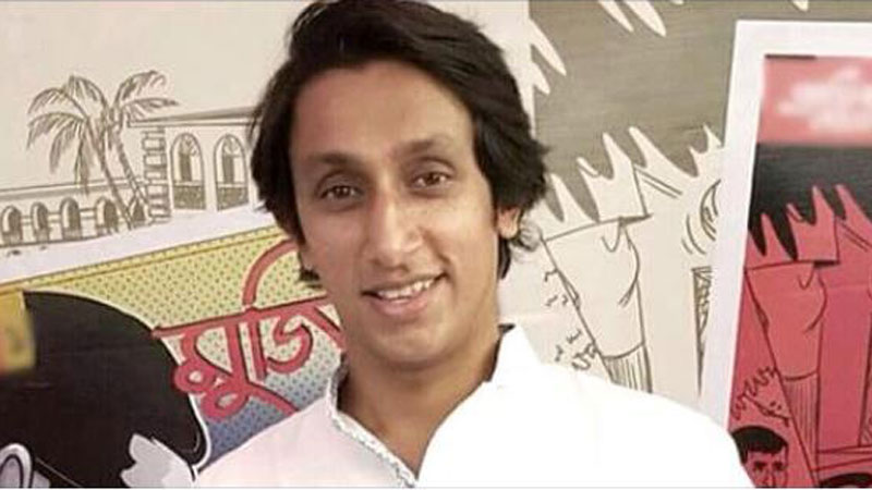 Bobby�s item song crosses 2.5 million views on YouTube