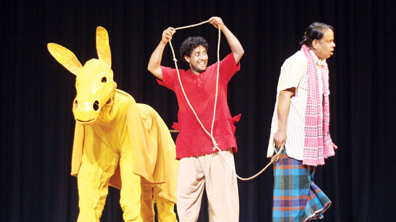 Natyakendra stages two play ‘Bondukjuddho’, ‘Gadhar Haat’