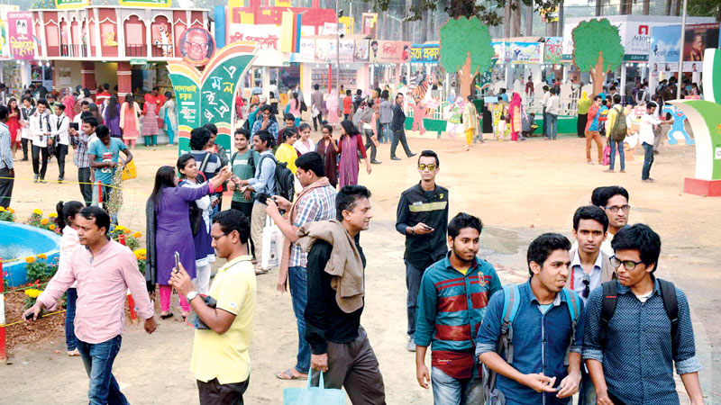 Huge crowd at book fair