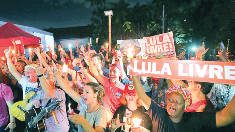 Top Brazil court bars ex-president Lula from running for president