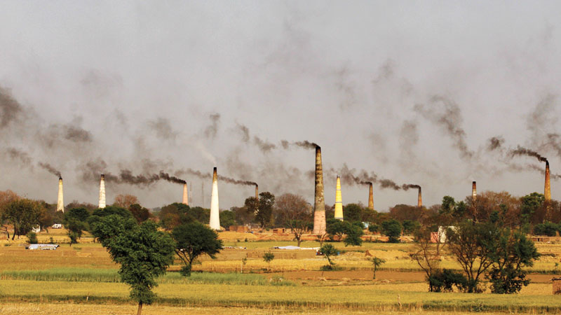 Brick kilns flout new regulations