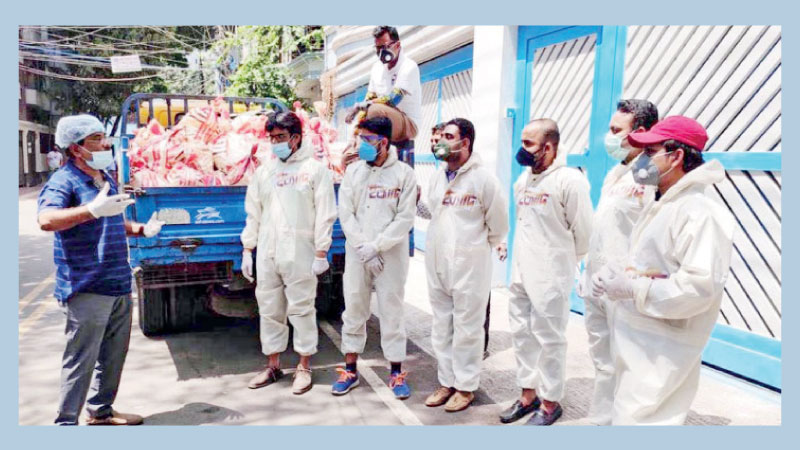 Ityadi family extends support to distressed people