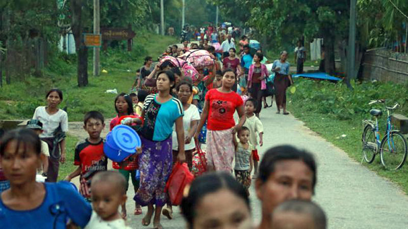 Criminals fleece Rohingyas running for safety 