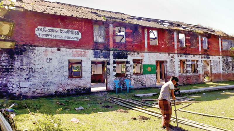 Century-old institute in Lalmonirhat under threat
