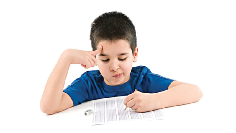 Children's academic 
performance predicted with a raisin and a plastic cup