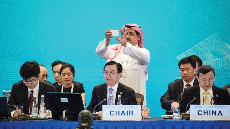 China vows to work with G20 partners to boost world trade