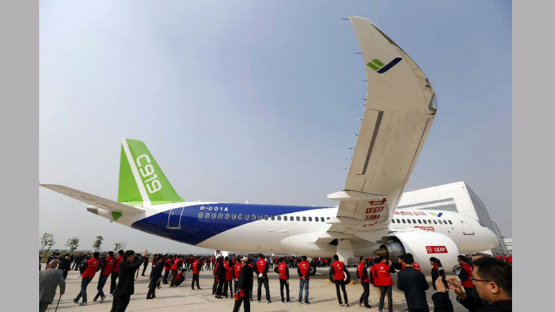 Made-in-China large passenger plane targets 2017 debut