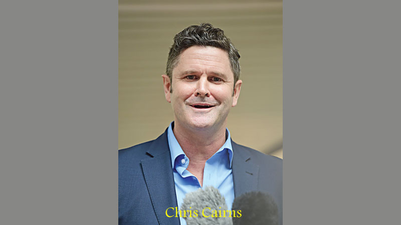 Cairns cleared of  perjury charges 