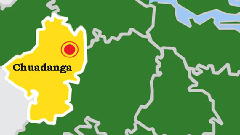8 injured in  Chuadanga clash