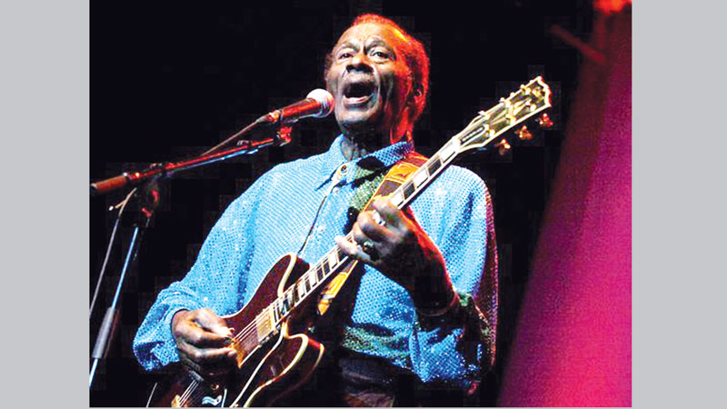 Chuck Berry: Music stars pay tribute to rock ‘n’ roll icon