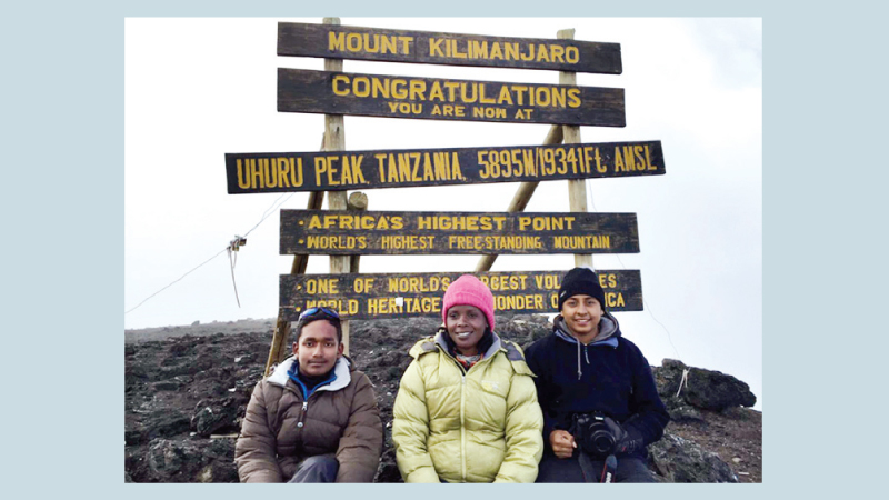 Climbing Mt Kilimanjaro 