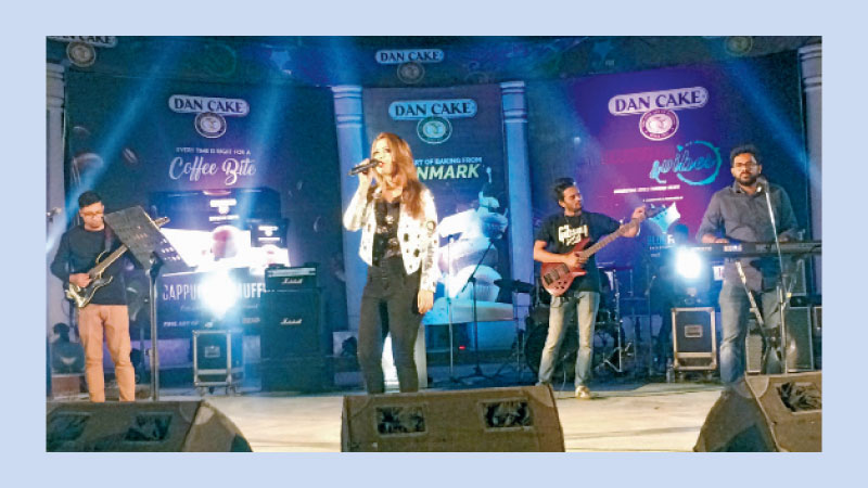 Concert enthrals audience
at Rabindra Sarobar