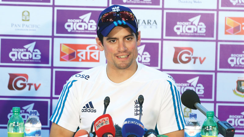 Cook all praise for Bangladesh spinners