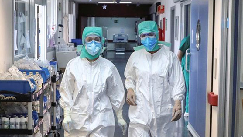 Coronavirus hopes and fears centre on 'immunity'
