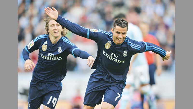CR7 guides Real through