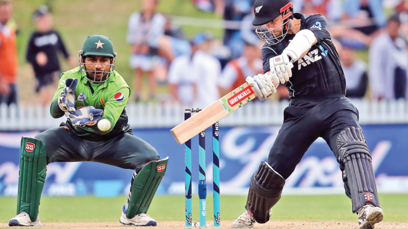 De Grandhomme seals Black Caps win