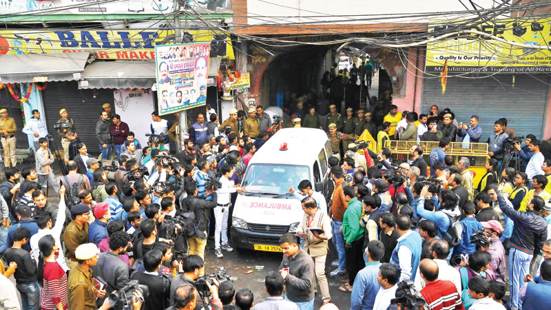 43 killed in Delhi factory fire
