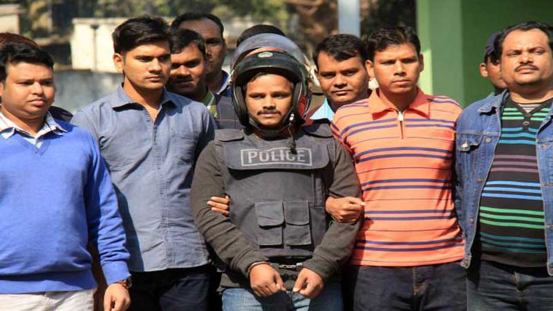 Mahi to play lead role in �Dhaka Attack�