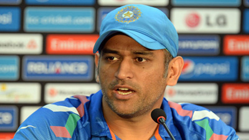 Retirement query irks Dhoni