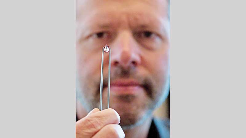 Challenging time for diamonds, says world�s largest diamond producer