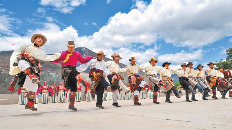 Diqing: 60-year ethnic autonomy brings unity and prosperity