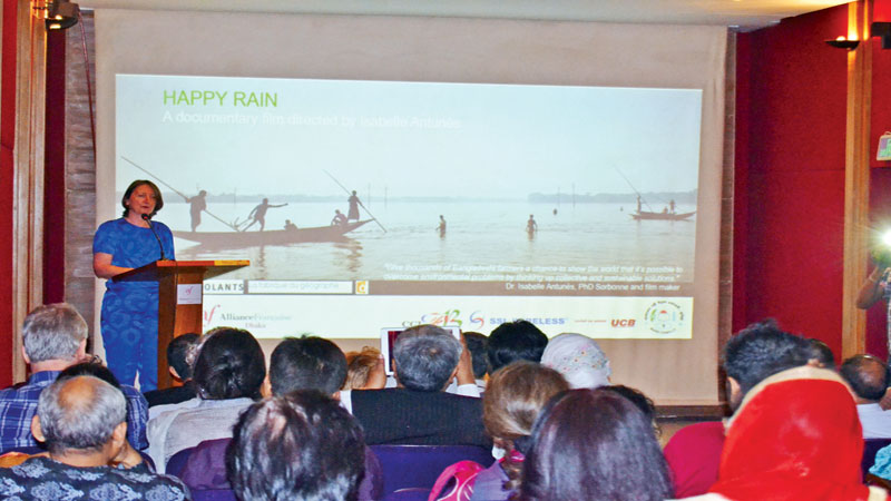 Documentary on positive Bangladesh screened