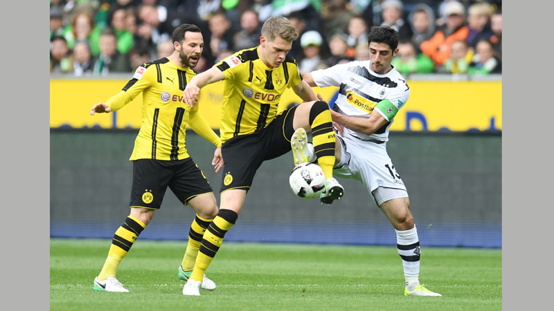 Dortmund hope to shatter Bayern’s double dream