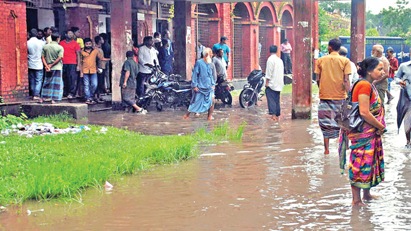 Downpour paralyses Barisal city life